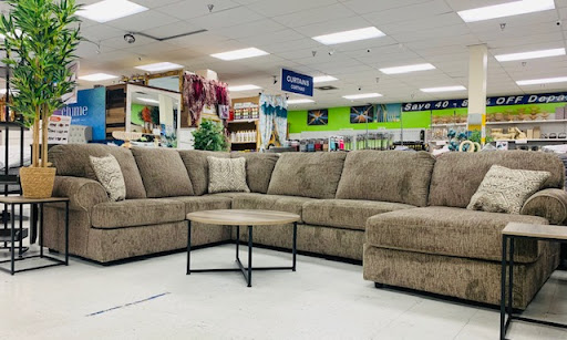 Save & Tell Outlet and Furniture