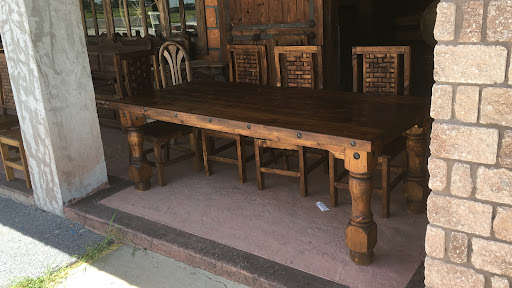 El potrero rustic furniture