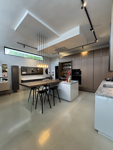 STUDIO LIFE DESIGNS SHOWROOM