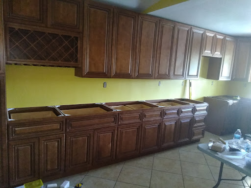 Granada Kitchen Cabinets & Flooring | Wholesaler of RTA Cabinets & Flooring & Countertops in LA & Surrounding Counties