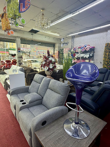 Family Discount Furniture Store