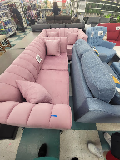 National Lumber & Hardware Mayaguez University Plaza