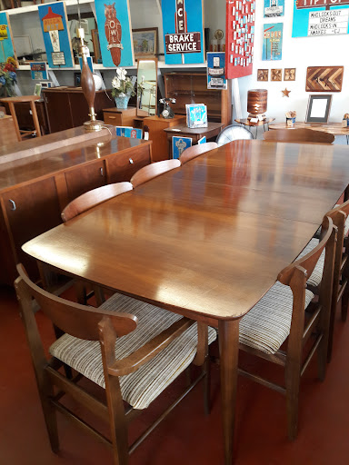 San Antonio Furniture Finders