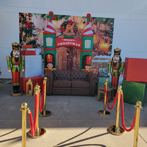 Canales Legacy Distribution Center