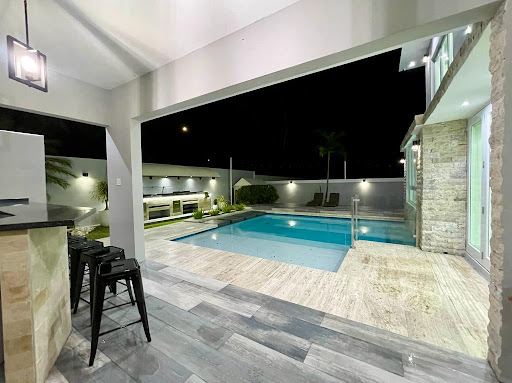 Moderniza Home Center