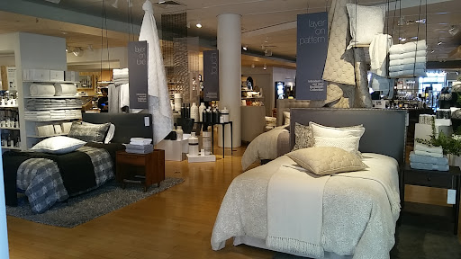 Crate & Barrel