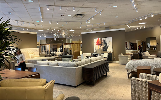 Hold It Contemporary Home