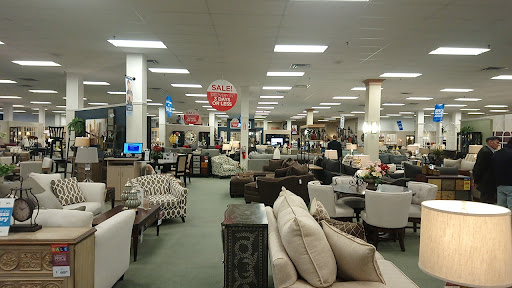 Raymour & Flanigan Furniture and Mattress Showroom & Outlet
