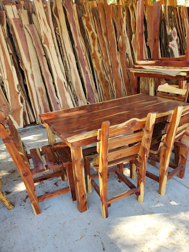 J&J RUSTIC FURNITURE