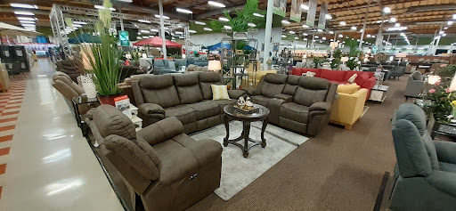 Curacao Huntington Park