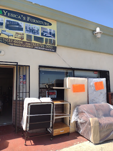 Yesica's furniture store
