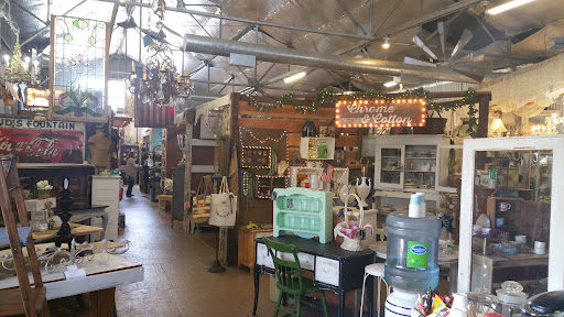 Deja Vu Antique Mall