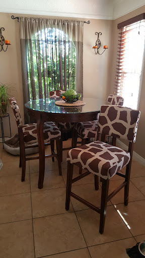 Albertos' Fine Arts Furniture