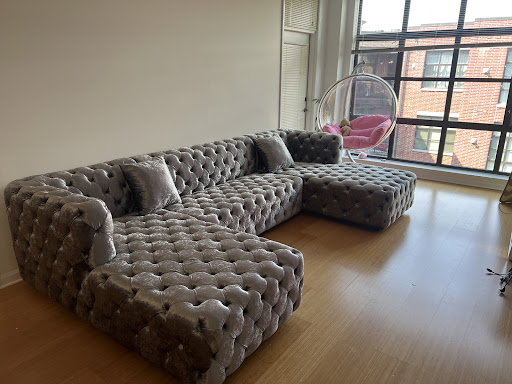 HOME DISCOUNT FURNITURE & MATTRESS