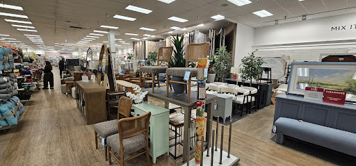 T.J. Maxx & HomeGoods