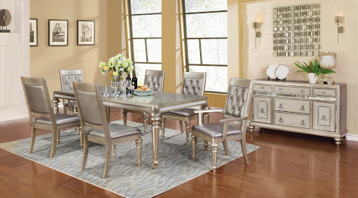 Anthony's Furniture & Decor