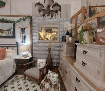 She Shed de The Peachy Pig: ideas de decoración femenina para tu espacio personal