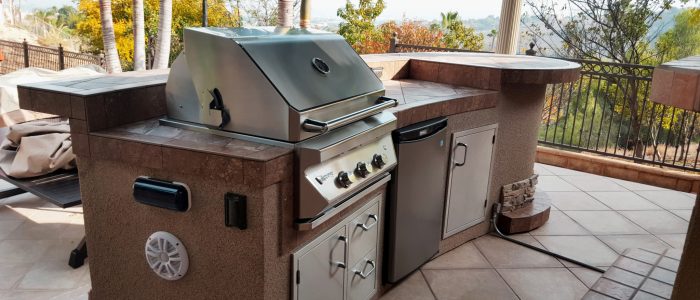 Islas de Barbacoa: Corona BBQ en paraísos tropicales – Vacaciones y sabores al grill