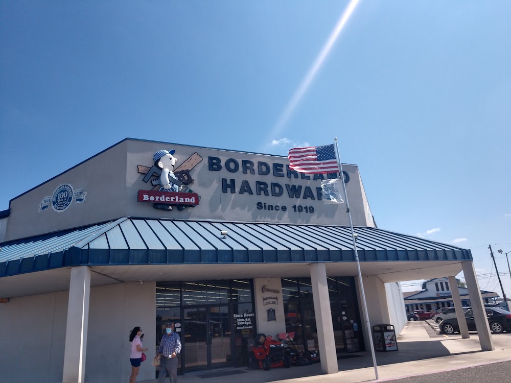 Mercedes Borderland: Innovación en Hardware Automotriz de Alta Tecnología