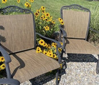 Ángel atrapado: arte digital de ilustración épica y restricción