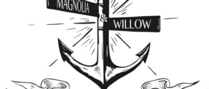 Magnolia y Sauce: Elegancia de flores y hojas verdes en la naturaleza