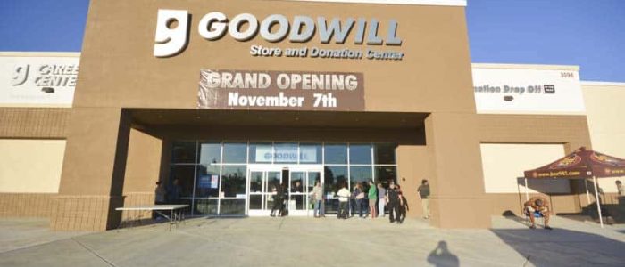Goodwill Southgate Yuma: Tienda Minorista y Centro de Donaciones – ¡Descubre cómo ayudar!