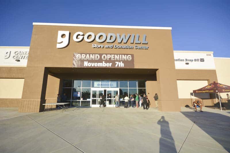 Goodwill Southgate Yuma: Tienda Minorista y Centro de Donaciones – ¡Descubre cómo ayudar!