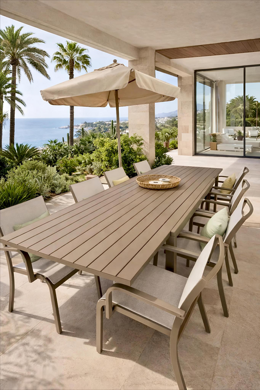 Muebles de Exterior para Patio: Sofás, Sillas y Mesas Modernas – Diseño y Confort