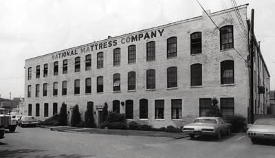 Colchón de calidad de National Mattress Corporation: comodidad y durabilidad