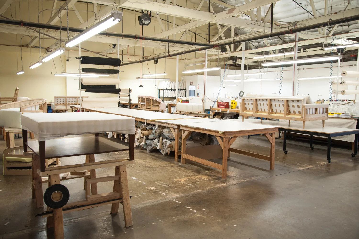 Muebles a medida y tapicería de diseño – Design Quest | Calidad y estilo personalizados