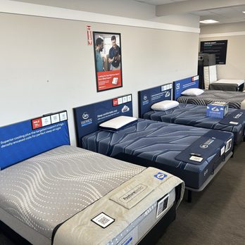 Mattress Firm en Oceangate Commerce Center: Tienda de colchones de calidad