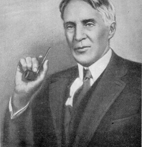 Imagen de Robert Wood – Líder empresarial y autor destacado