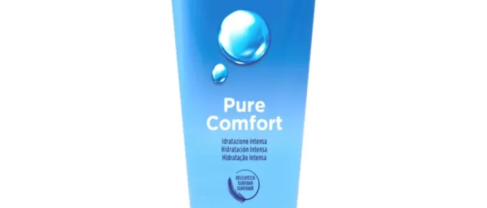 Pure Comfort – Imagen de Sofá Ergonómico y Elegante para Descanso Premium en Decoración de Hogar